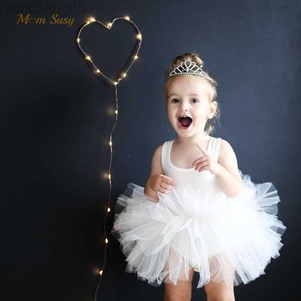 Mädchen Kleider Baby Mädchen Prinzessin Tutu Kleid Ärmelloses Kleinkind Kleinkind Puffy Ballett Kleid Schwarz Rosa Weiß Party Tanz Baby Kleidung 1-8Y W0314