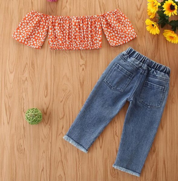 Малышка для малышей, детская девочка, сжимающую одежду с плеча Оранжевая цветочная печатная футболка для джинсовых брюк наряды 2 шт.