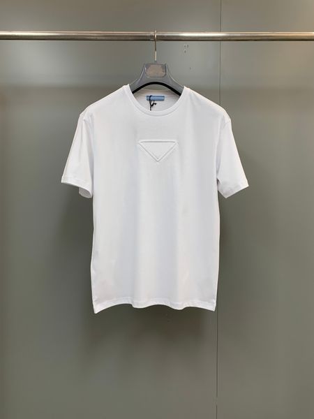 2023 Tasarımcı T Shirt Üç Boyutlu Moda Logosu Tasarım Avrupa Boyutu Rahat Pamuk Malzeme Erkek Beyaz Kısa Kollu Tshirt