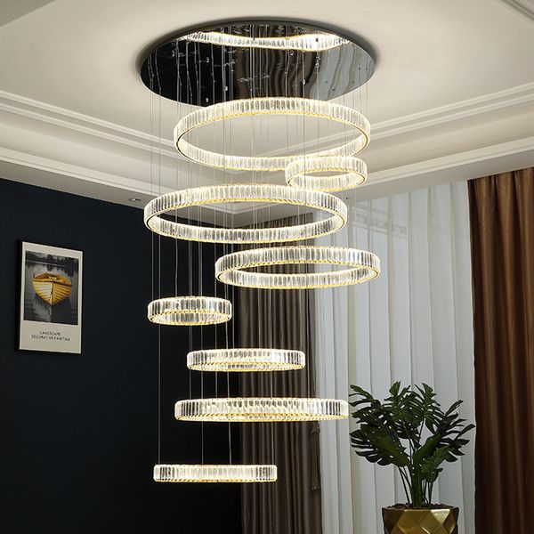 Lustre grande moderno de anel de cristal LED para escada em espiral oca de luxo em aço inoxidável com 3 cores e luzes suspensas mutáveis