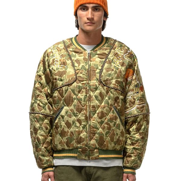 23FW CoatS Chaqueta Bordado Camo V Cuello Abrigos acolchados Moda de hombre Béisbol grueso Casual Outwear Tops