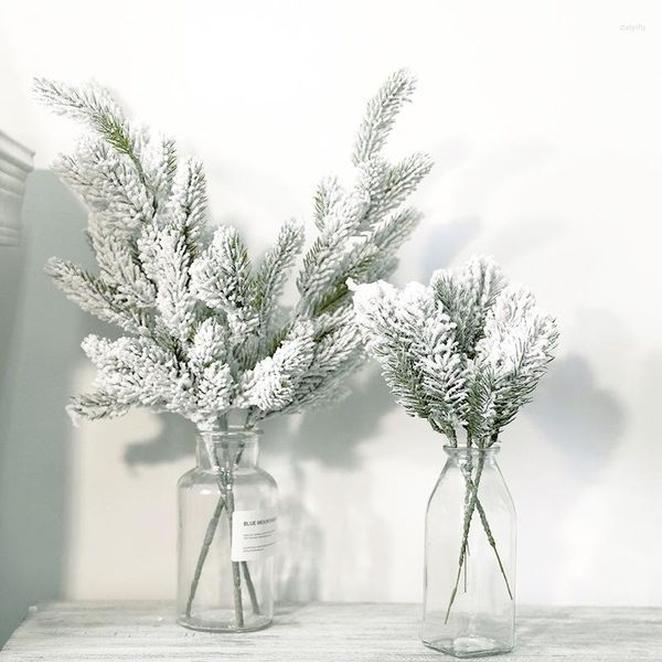 Dekorative Blumen Künstliche Zeder Schnee Tannenzweige Weihnachten Hochzeit Dekorationen Navidad Jahr DIY Handwerk Desktop Home Ornamente Fake