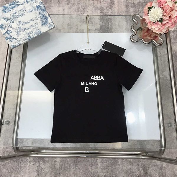 23SS Designer-Marke für Kinder, kurzärmeliges Jungen-T-Shirt mit klassischem Logo-Druck, neue Sommerprodukte, hochwertige Kinderkleidung