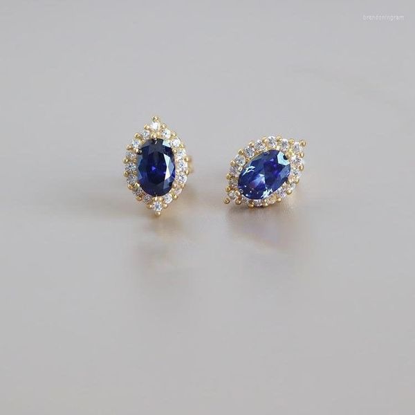 Orecchini a bottone Ragazza francese Retro Royal Blue Spike Ear Studs Fori per le orecchie per ragazze