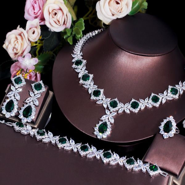 Düğün Takı Setleri Cwwzircons Lüks Büyük Yeşil CZ Kadınlar Düğün Kostüm Mücevherat Kolye 4 PCS Afrika Dubai Gelin Partisi Takı Setleri T597 230313