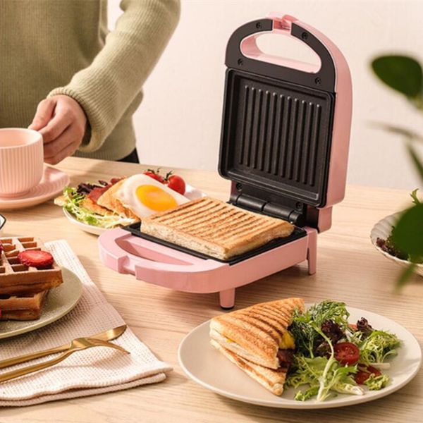 Macchina per il pane 220V Macchina per la sabbia elettrica per uso domestico Colazione antiaderente Waffle Teglia da forno Pentola Colore rosa disponibile 230314