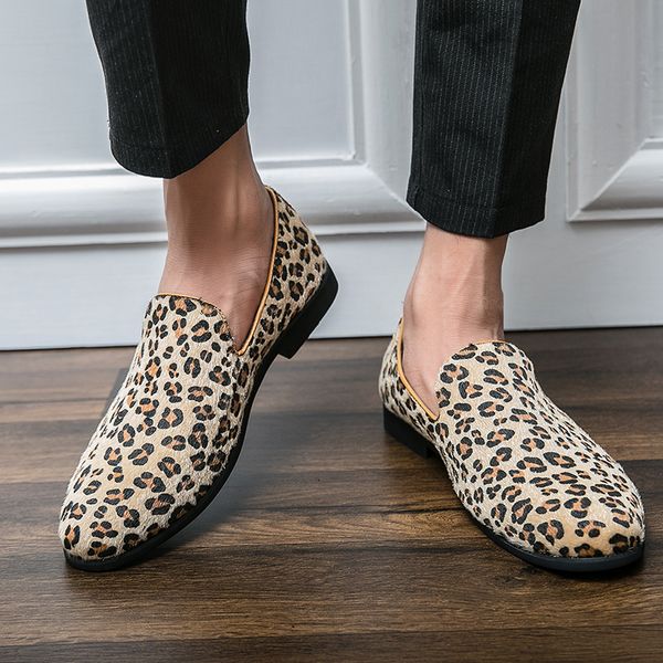 Mode Fahren Schuhe Slip-on Faul Loafers Leopard print Wildleder Kausalen Mokassin Bequeme Pantoletten Männer Spitze Retro Sozialen Schuhe