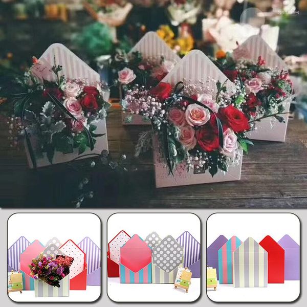 Geschenkpapier Romantische Blumenpapierboxen Umschlag Eimer Rose Floral Party Verpackung Karton Paket Box Tasche für Hochzeitsdekor