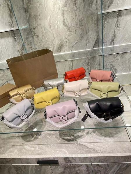 Lüks Messenger çanta kadın tasarımcı yastık kılıfı koyun derisi çantası moda güneşlik bulut el çantası yumuşak pileli cüzdan 2023 son