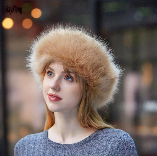Beanies Beanie/Kafatası Kapakları Kadınlar Sahte Kürk Şapkalar Kabarık Kova Şapkası Kış Beanie Düz Renk İçin Rus Tarzı