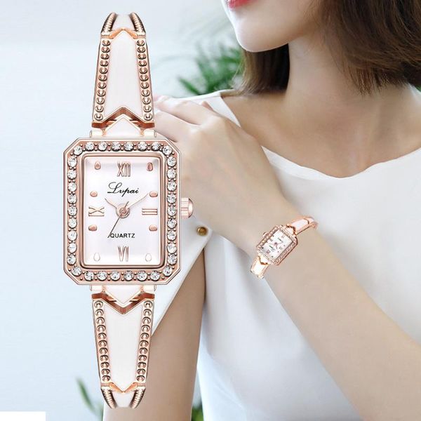 Orologi da polso Kol Saatleri Simple Casual Fashion Women Watch Quadrante quadrato Piccolo squisito braccialetto femminile Dress Elegante 2023