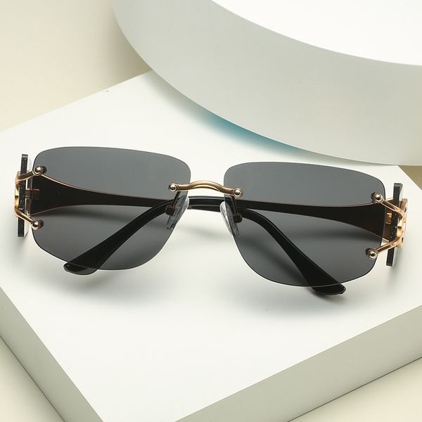 Yeni kesim kenar ve elmas güneş gözlüğü küçük bacak lensleri dekoratif trend güneş gözlüğü Avrupa ve Amerikan kapak yıldızları aynı glassess df 901