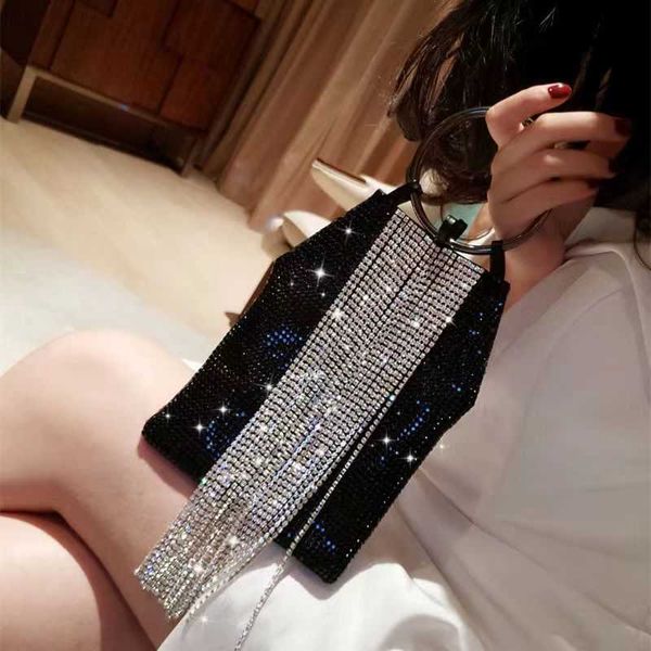 Brillanti diamanti Pochette Borsa da sera Borse da donna Top Luxury Bling Fashion Nappa Paillettes Borsa a catena da donna in metallo 230315