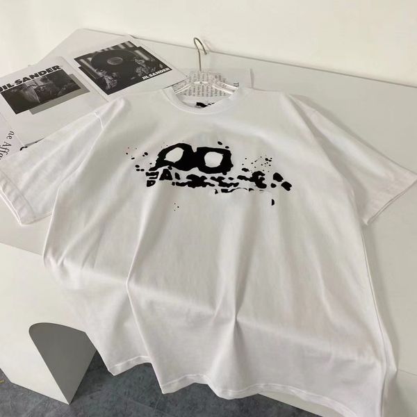 2023SS Yaz Tişörtlü Erkek Kadınlar Lüks Marka BB Yeni Sıcak Üst Tasarımcı Gömlek Pamuk Yuvarlak Boyun Kısa Kollu Dış Mekan Sevgili Giyim Mektubu Baskılı Giysiler Siyah Beyaz
