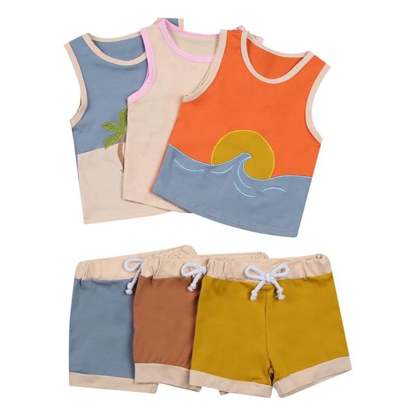 Completi di abbigliamento 2PCS Vestiti per bambini per bambini estivi Set di simpatici cartoni animati Canotte Canotte Vita elastica Pantaloncini con lacci Neonati maschi Abbigliamento da spiaggia