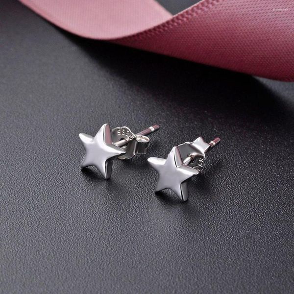 Brincos de Stud S925 Estranhos de prata esterlina Tiny Star for Women European and American Fashion Acessórios de tendências simples