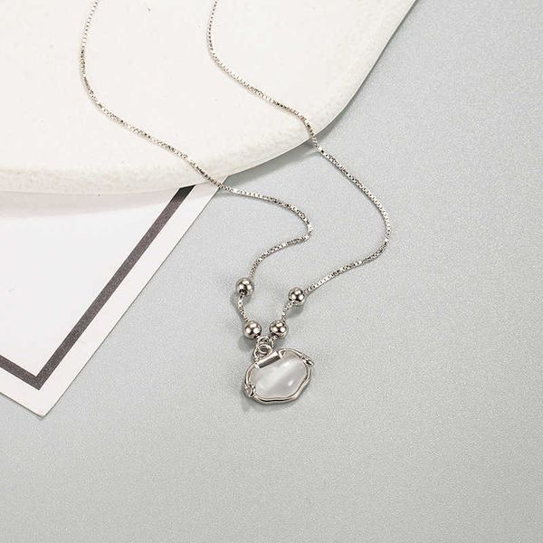 Colares de pingente S925 Sterling Silver Estilo Chinês Significado Design Bloqueio Seguro Simples Versátil Jade Pingente Colar Presente de Aniversário da Menina L230315