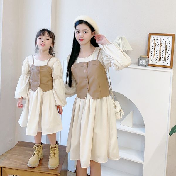 Passende Familien-Outfits, passendes Kleid für Mama und Tochter, gleiche Mutter- und Baby-Kleidung, modische Mutter und Mädchen, gleiche Kleidung, 2-teilige Sets, Damen-Outfits 230316