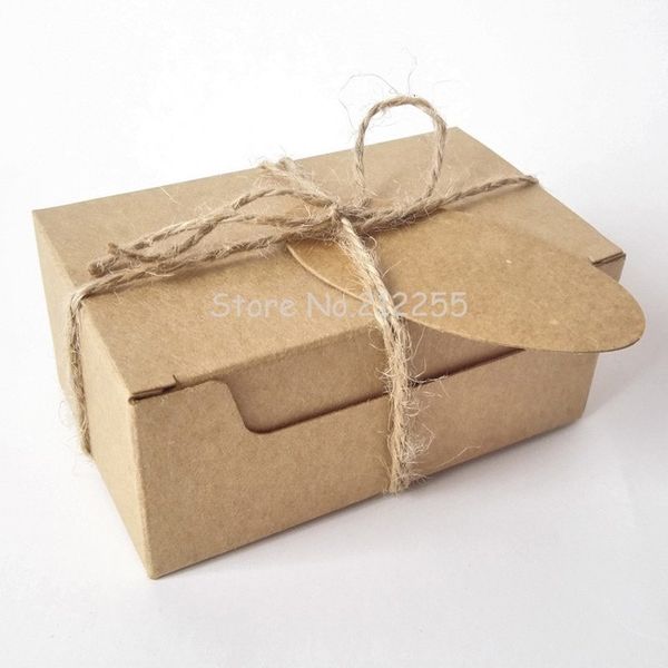 Confezione regalo all'ingrosso/al dettaglio 50 pezzi Confezione regalo rettangolare Scatola di carta Kraft con etichette Scatola di sapone di carta di cartone di corda di canapa SOB-006 230316