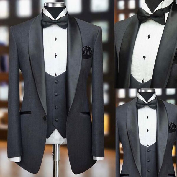 Nova chegada Slim Fit Men Tuxedo Wedding Wedding Blazer para Groom Black Shawl Lapeel Business Event Wear