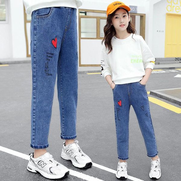 Jeans Girls 2023 Versão coreana de crianças retro solteiras de calças casuais Spring outono