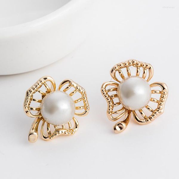 Ohrstecker ER-00410 Koreanische Mode Perle Schmuck Geburtstagsgeschenk Luxus Kleeblatt Für Frauen 2023 Artikel Mit
