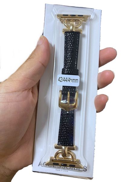 Cinturini per orologi Cinturini 38mm per Apple Iwatch 8 Ultra 3 4 5 7 Vera pelle di mucca 40mm 44mm 45 49 41mm Cinturini con connettore in metallo Cinturino nero da donna con fibbia in oro sottile