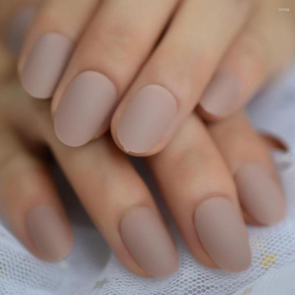 Unghie finte Nude Pink Daily Punte per unghie artificiali corte ovali Natural Fake Finger Matte DIY Full Cover Simple Faux Ongles