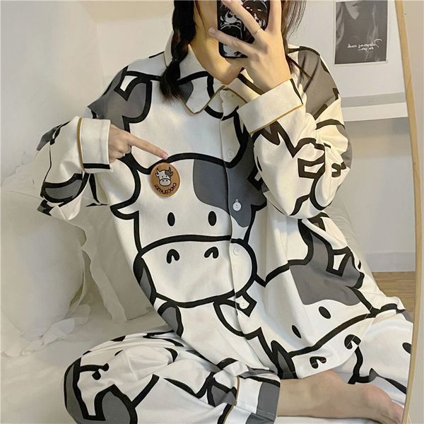 Pigiama da donna con stampa mucca Pigiama a due pezzi Pigiama autunnale da donna in cotone carino vestiti per la casa Pigiama stile giapponese Kawaii 230317