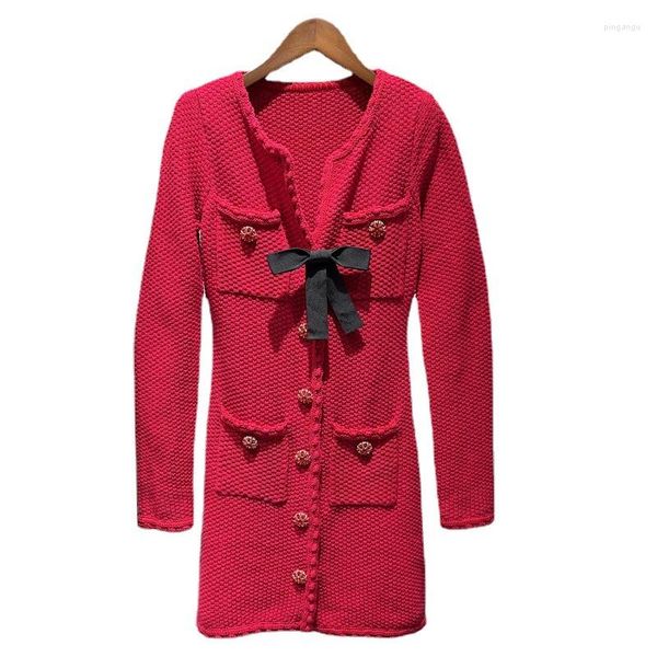 Lässige Kleider 2023 Winterkleid Hochwertige Wolle Stricken Perlen Knopf Tasche Patchwork Langarm Roter Pullover