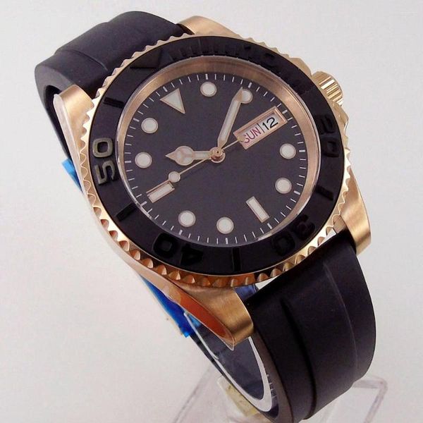 Orologi da polso Abito 40MM 24 gioielli NH36A Quadrante nero sterile Corona a vite Lunetta unidirezionale Cinturino in caucciù Distribuzione automatica da uomo