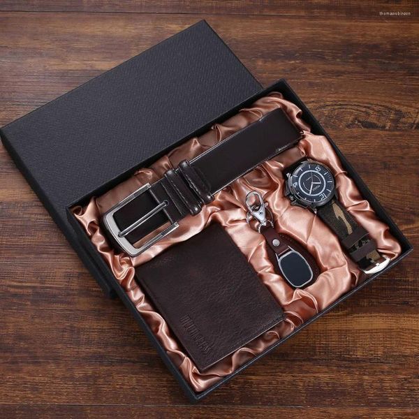 Orologi da polso Fashion Creative Boutique Gift Set Splendidamente confezionato Orologio Cintura in pelle Portafoglio Portachiavi 4 pezzi / set Regali per uomo Drop