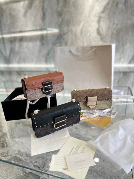 Designer klassische Handtasche exquisit kleiner Brieftasche Unterarm Crossbody Kettenbeutel Doppelte Kontrastfarben strahlen ein Vintage und ein modernes Temperament nd aus