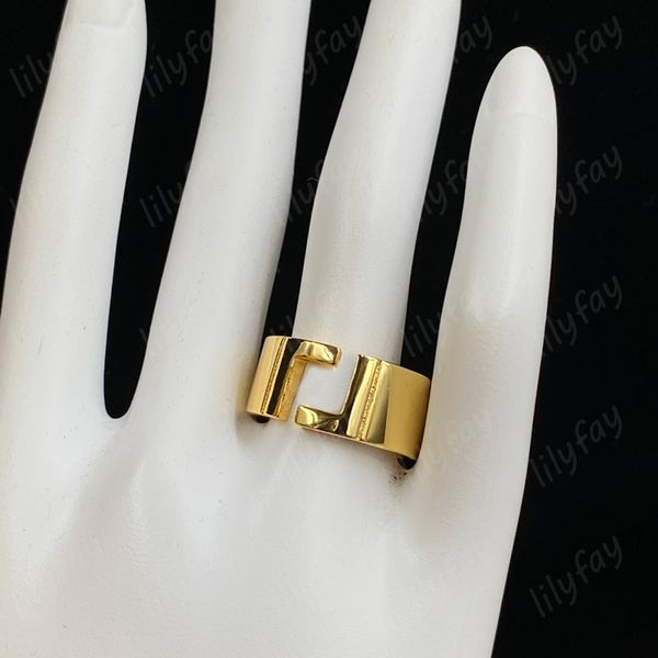 Damenschmuck, stilvoller Perlen-Ehering, Designer-Ring, luxuriöse goldene Buchstaben, Liebesringe, modisch, glänzend, schmuckvoll, verstellbare Größe mit Box-Top