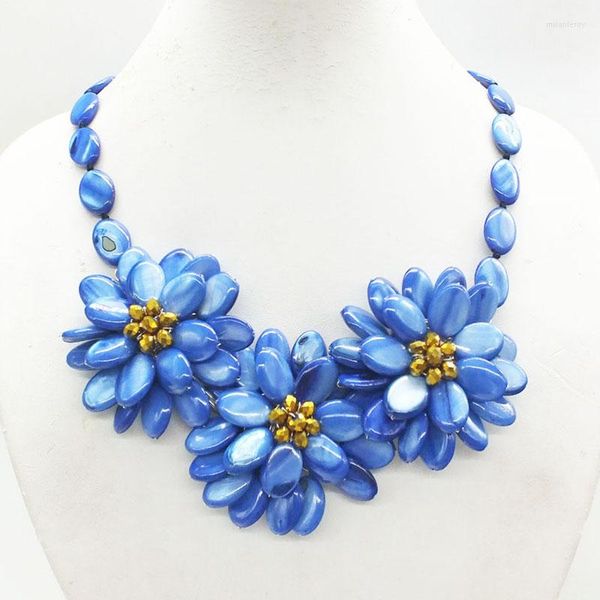 Girocollo Elegante raffinata collana di fiori di conchiglia naturale blu reale. Ultimi gioielli da sposa di design da sposa 20 