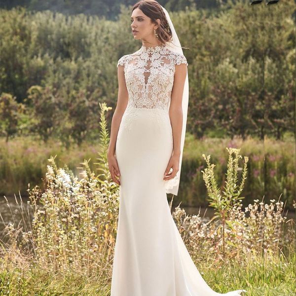 Elegantes Brautkleid mit Spitzenapplikationen im Meerjungfrau-Stil, Stehkragen, Flügelärmeln, Brautkleid, Knopfleiste hinten, Kapellenschleppe, Gartenhochzeitskleider