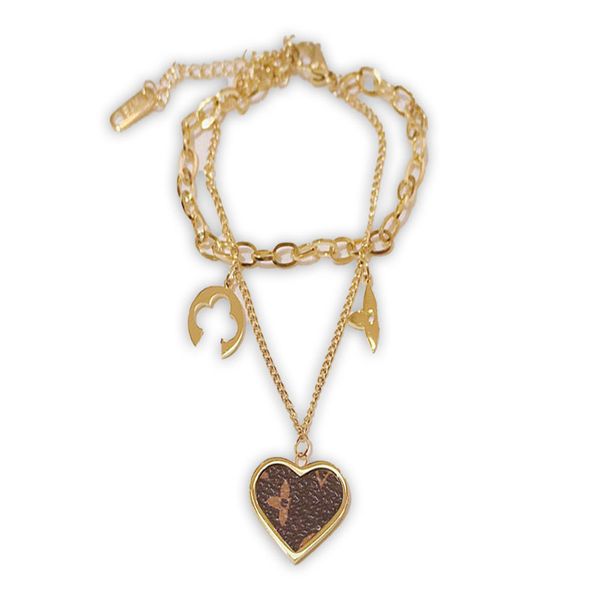 Braccialetto a forma di cuore con catena di design Braccialetto a doppio strato di moda Braccialetto in oro 18 carati Gioielli di marca Braccialetto di design per coppia di famiglie romantiche per le donne