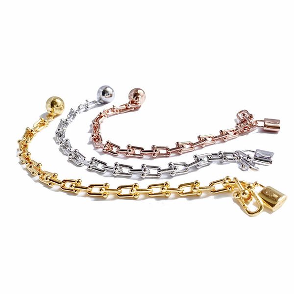 Braccialetti a forma di U da donna Catena a mano con palla Catena di gioielli di design Catena da uomo con chiusura a doppio strato Bracciale in oro / argento / rosa Marchio completo come regalo di nozze di Natale