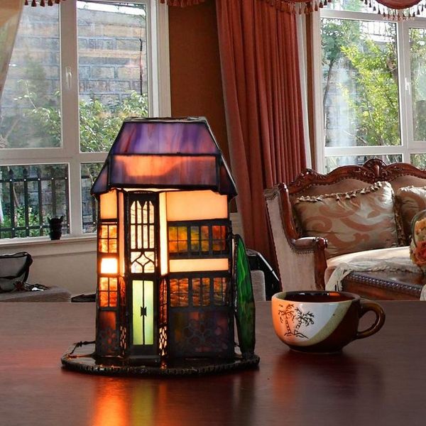 Настольные лампы Tiffany Art Glass House Lamp Bar Ресторан спальня El Nightlight Retro Villa