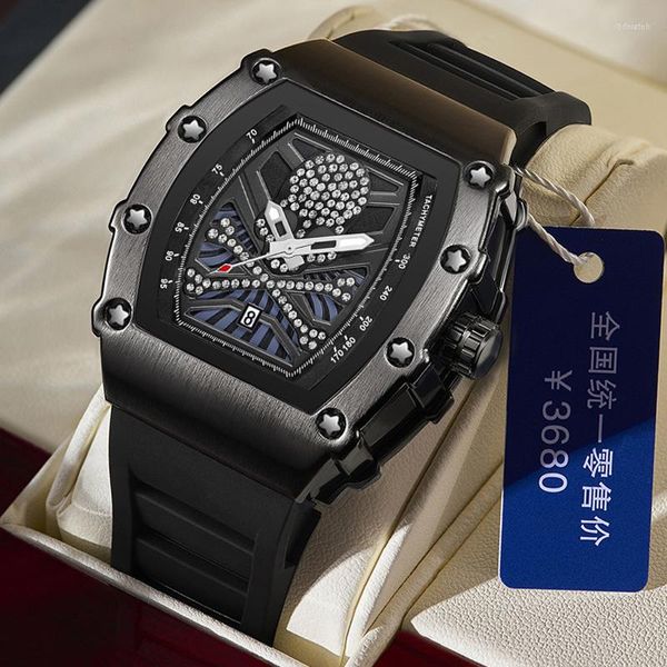 Relógios de pulso Luxo Top Brand Watch for Men Skull Diamond Unique Design Design Wristwatch Hip Hop Calendário Relógios masculinos Tonneau Relloj Hombre