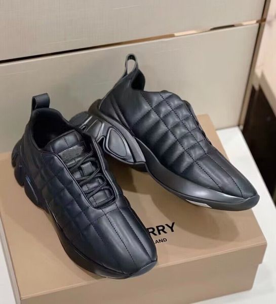 Burbbery en iyi üst ayakkabılar kalite sıradan marka erkekler kapitone deri spor ayakkabılar italiantianned bcheck siyah beyaz mavi çıplak konfor eğitmenleri açık hava sporları eu38