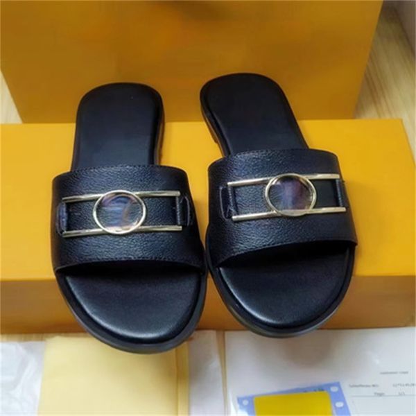 Mektup Sandal Terlik Slaytlı Kadın Yaz Giyim Yeni Sandalet Sandalet Sıradan Kalın Dip Kırmızı Düz ​​Flip Flops Çapraz Kadınlar Sixz 35-42