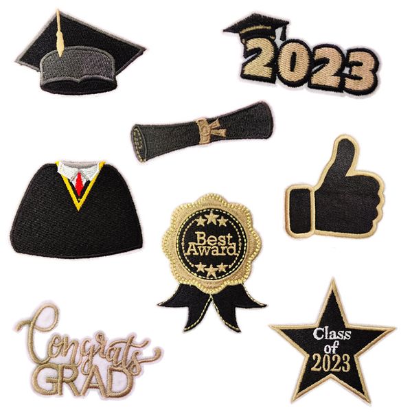 8 PCS Classe de 2023 Patches bordados de graduação parabéns Grad Iron On Patch Aplique Decriques Emblema Diy Crafts Acessórios para Mochila de Jaqueta de Roupas