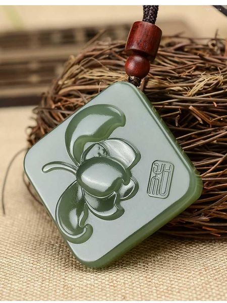 Colares pendentes verde natural jade de lótus esculpido pingente de lótus Top Brand Men Women Mulheres REAIS JOENS JADEITE