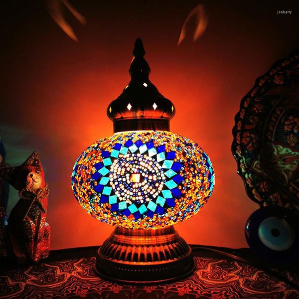 Настольные лампы светодиодные настольные лампы ретро романтические маленькие ночные марокко эль спальня Qing Turkish Handmade Glass