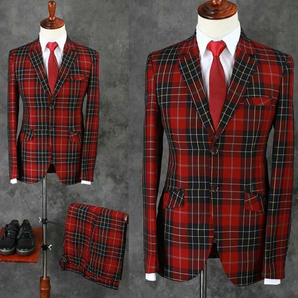 Abiti da uomo Giacche Costume Homme Su misura 2 pezzi A scacchi Rosso Monopetto Tacca Due bottoni Smoking formale Matrimonio