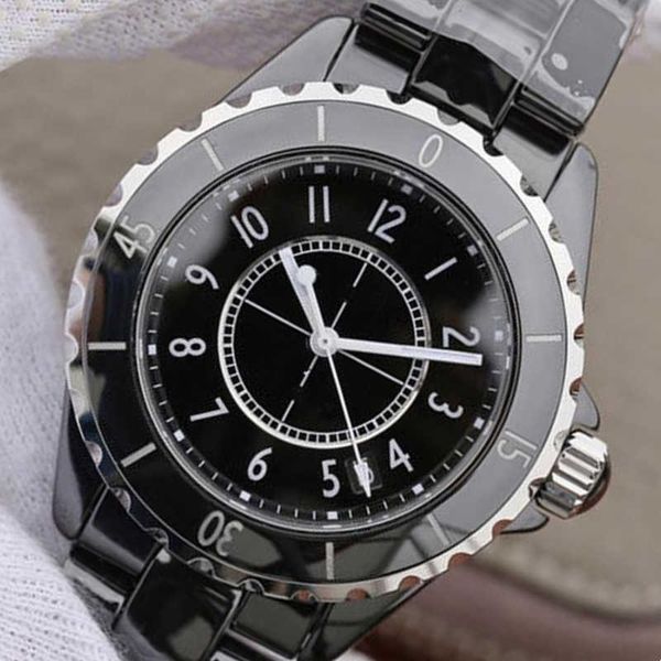 Reloj para hombre Relojes de lujo para mujer Reloj de cerámica Movimiento de cuarzo japonés Alta calidad Negro Blanco Orologio.montre ch 38 mm 33 mm Relojes con pulsera de cristal de zafiro