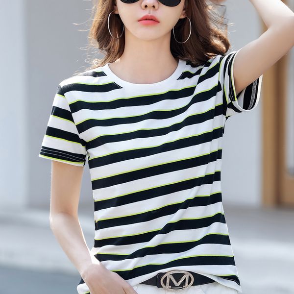 T-shirt feminina Tuangbiang algodão solto listras brancas listras de camiseta feminina de pescoço redonda Moda feminina Coreia Tops vintage elegantes 230320