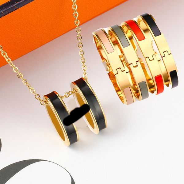 Luxus Designer schwarzes Armband Halskette Schmuckset Armreif Damen Edelstahl Paar Gold Armband Valentinstag Weihnachtsgeschenke für Freundin Großhandel