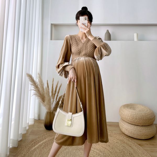 Maternidade Vestidos 1018 Vestido de veludo da moda coreano de inverno Autumn elegante uma linha de roupas finas para mulheres grávidas Chic Ins gravidez 230320
